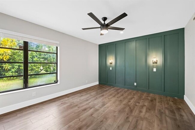 Building Photo - 3701 Arelia Dr