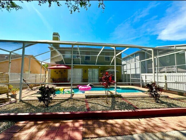 Building Photo - 11210 Scotchwood Dr