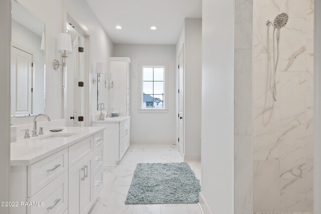 Building Photo - 103 Wishing Wl Dr