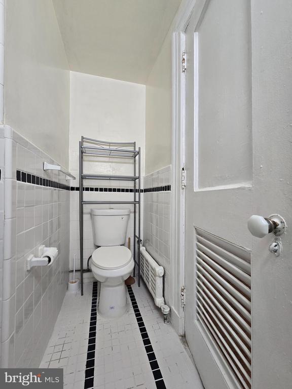 Building Photo - 1324 Locust St