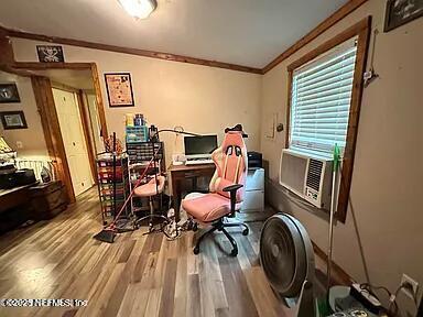 Building Photo - 1089 W 15th St