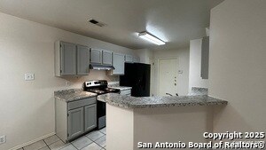 Building Photo - 9411 Gillcross Way