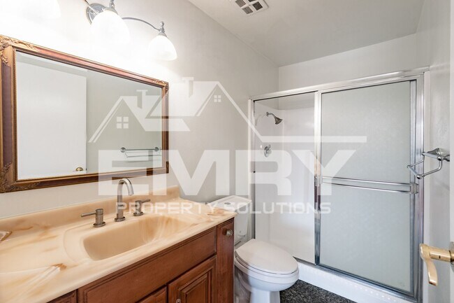 Building Photo - 9781 Karmont Ave