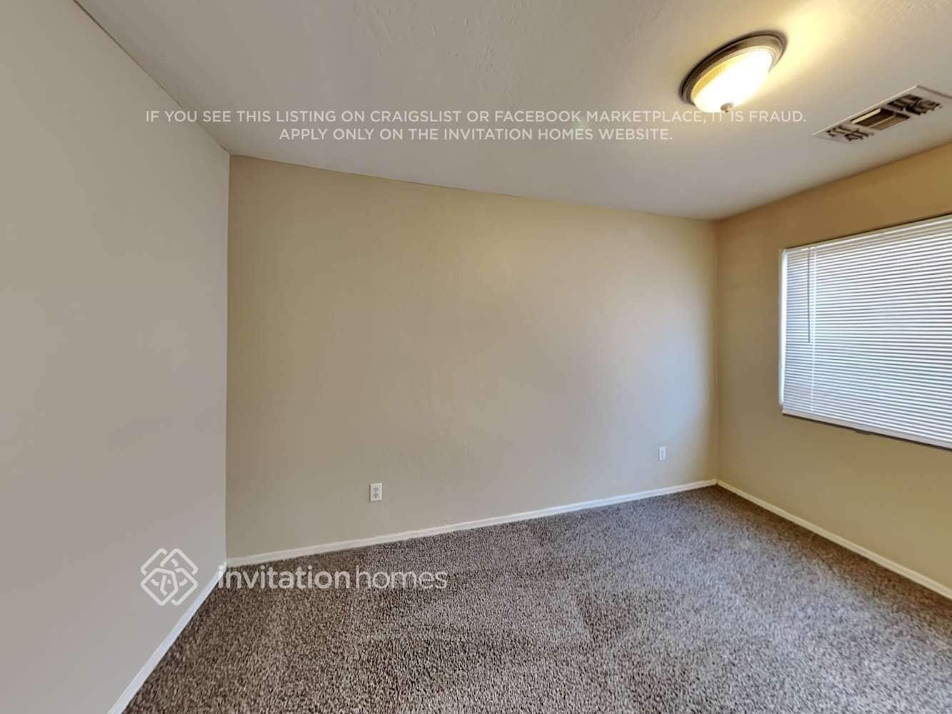 Building Photo - 1736 E Wood St