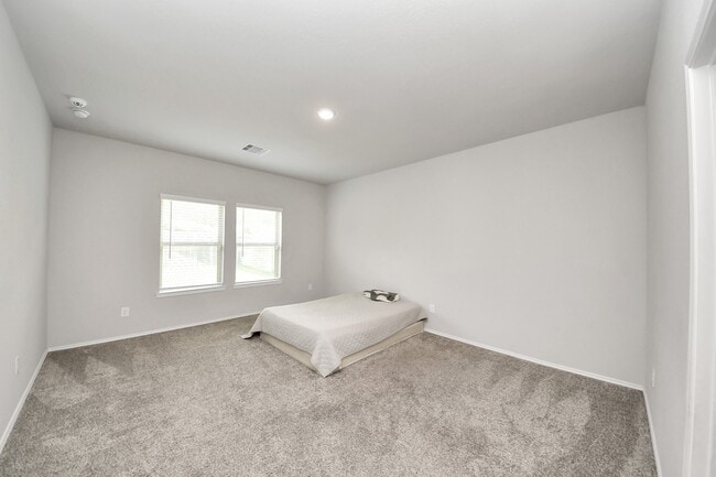 Building Photo - 22654 Winter Maple Trl