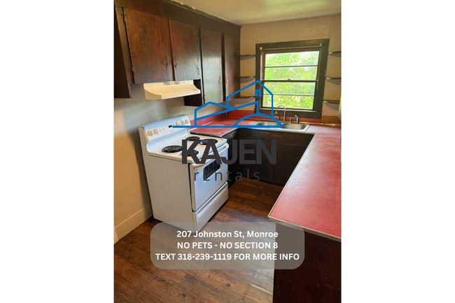 Building Photo - 207 Johnston St