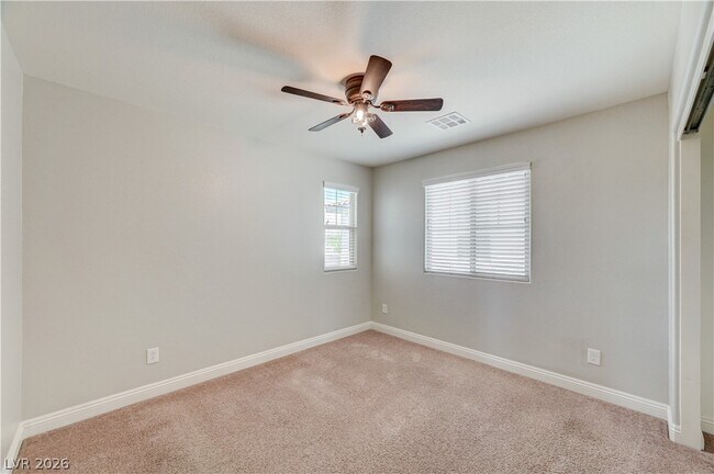 Building Photo - 276 Homeward Way