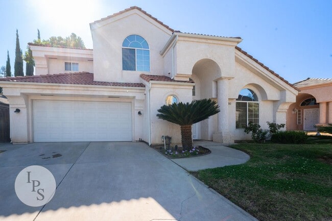 Building Photo - Gated Fresno NW Home, 3BR/2BA, in CUSD - L...