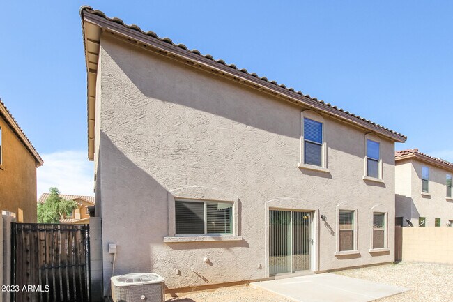 Building Photo - 9429 W Jamestown Rd