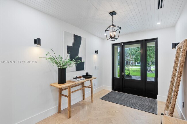 Building Photo - 9301 SW 93rd Ave