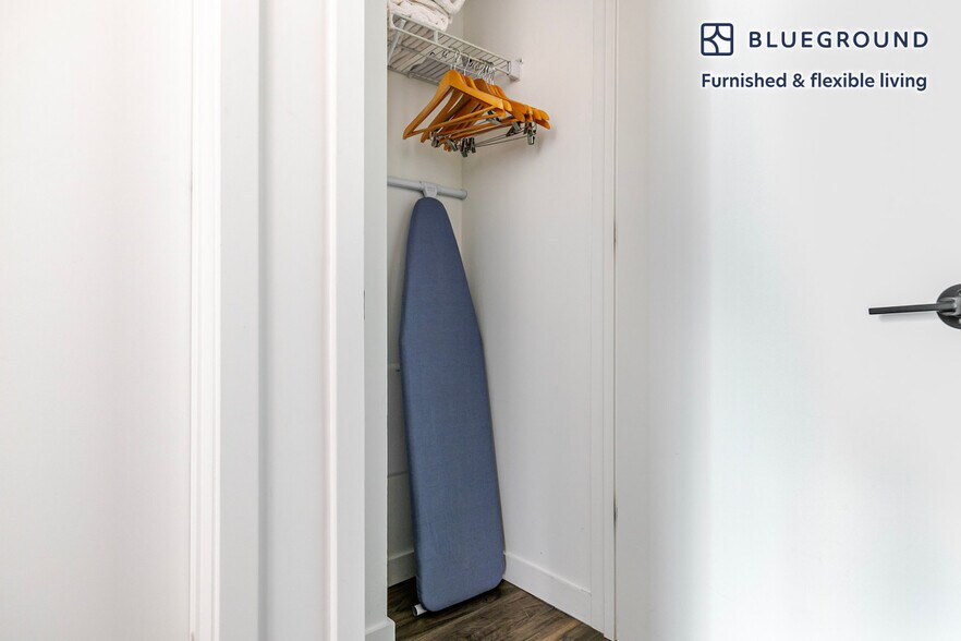 Building Photo - 61 W Erie St