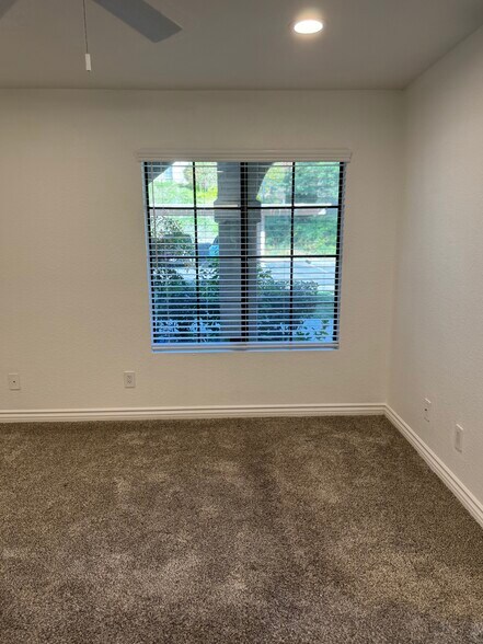 Building Photo - 13095 Wimberly Sq