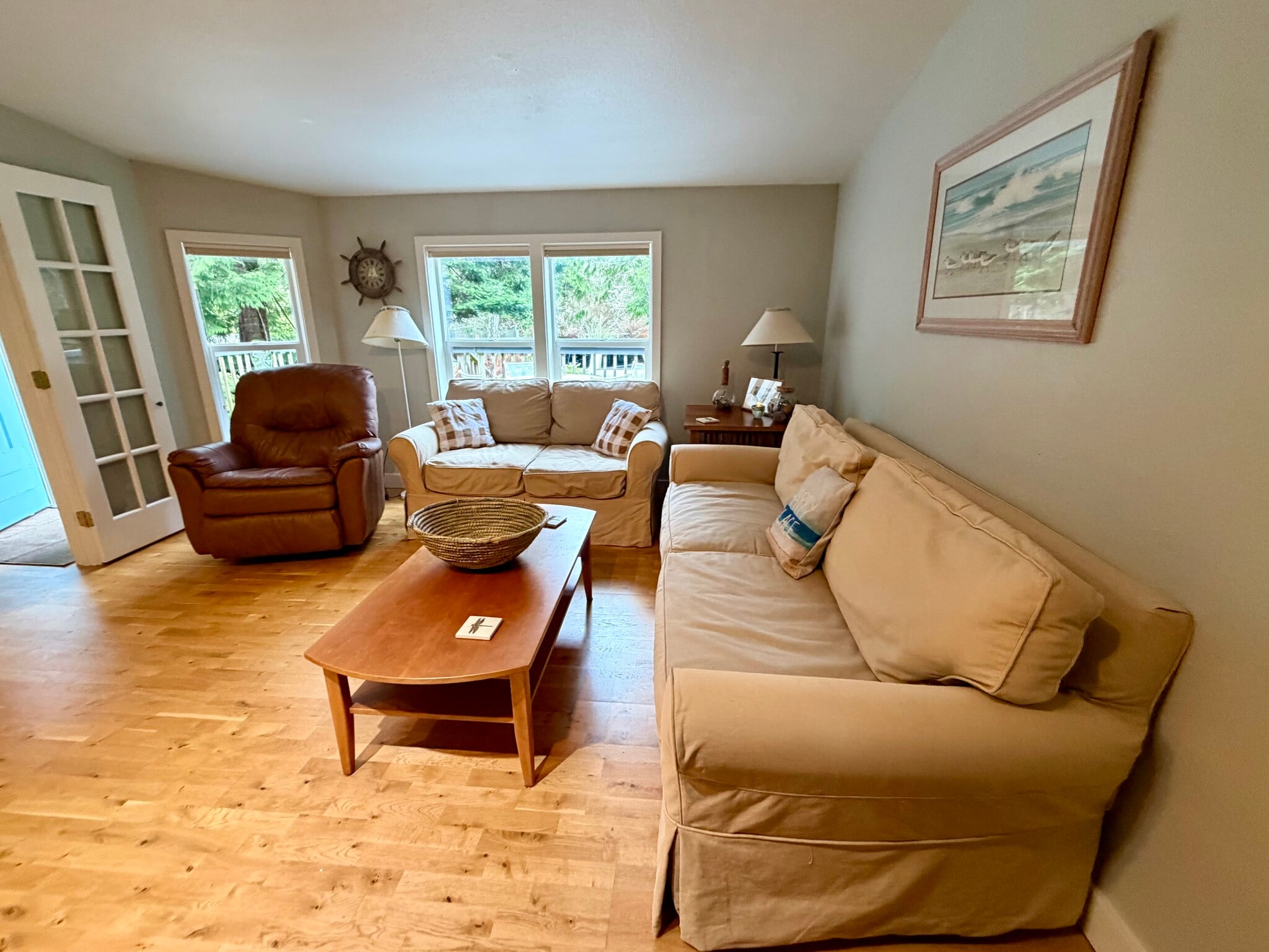 Living room - 126 Charlie Ln