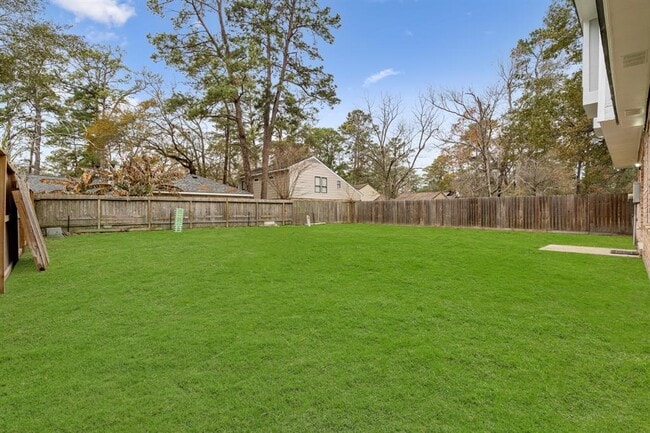 Building Photo - 11923 Pondwood Dr