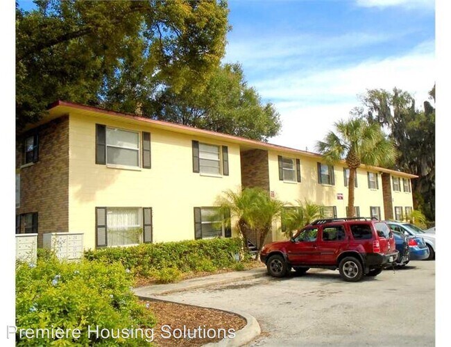 Building Photo - 927 N Iowa Ave