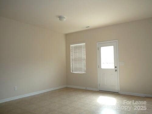 Building Photo - 1003 Blue Stream Ln