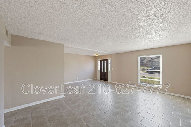 Building Photo - 6605 Spring Hurst Dr