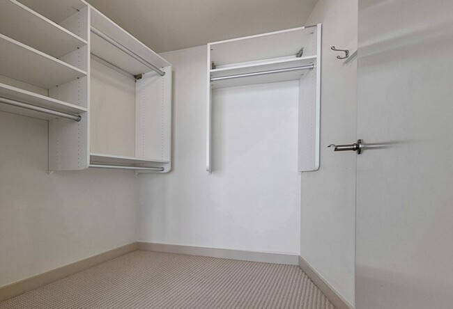 Building Photo - 1Bd/1Ba Seattle Condo