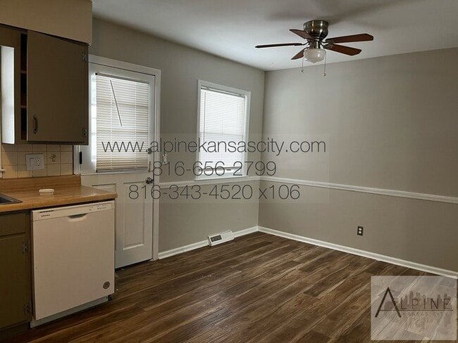 Building Photo - Independence Split Level, Finished Basement!