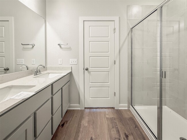 Building Photo - 2104 Lost Timbers Dr