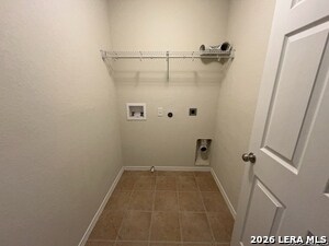 Building Photo - 11838 Twin Oaks Path