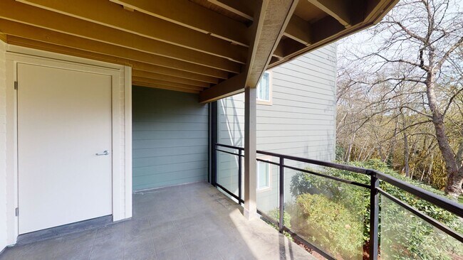 Building Photo - Gold Pointe condo!  2 Bed, 2 Bath Condo w/2 parking spaces, MOVE IN SPECIAL - Available NOW!