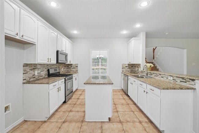 Building Photo - 7816 Rancho De La Osa Tr