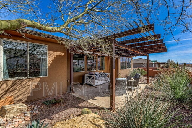 Building Photo - 2823 Kenzies Way