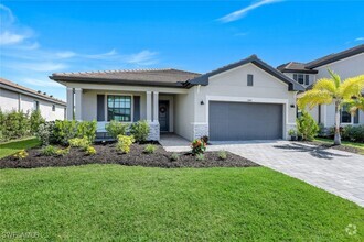 Building Photo - 13842 Hunter Oak Dr