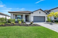 Building Photo - 13842 Hunter Oak Dr