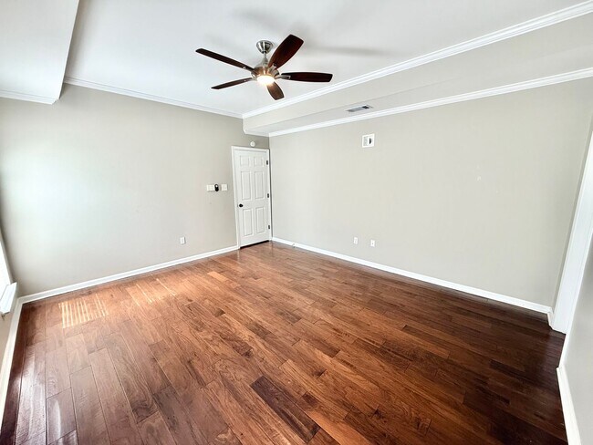 Building Photo - 12483 Fairhope Way