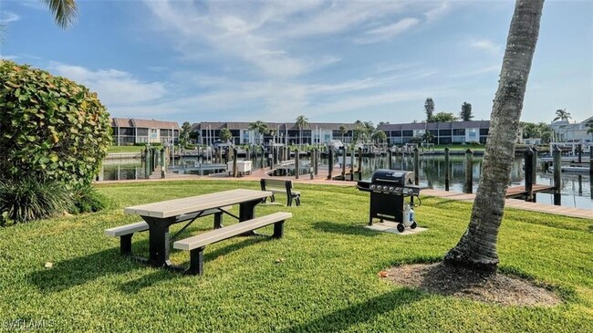 Building Photo - 4531 Bay Beach Ln