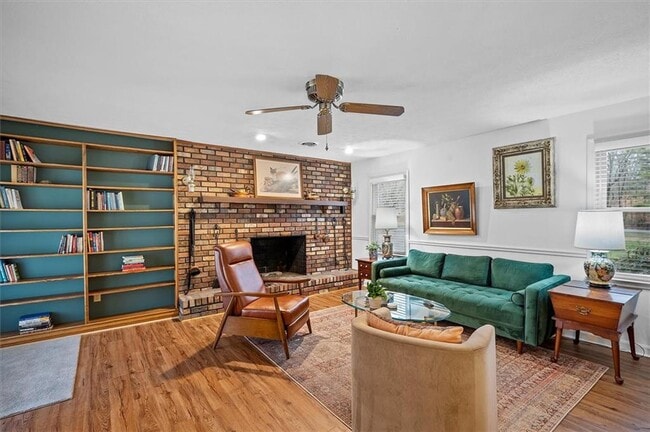 Building Photo - 14605 Cogburn Rd