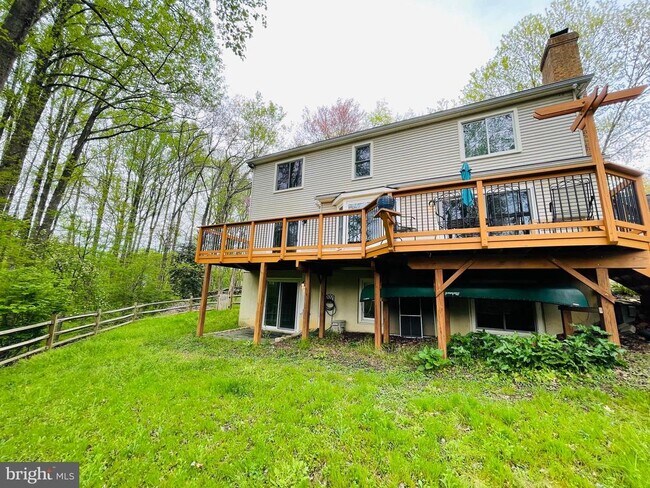 Building Photo - 3428 Reedy Dr