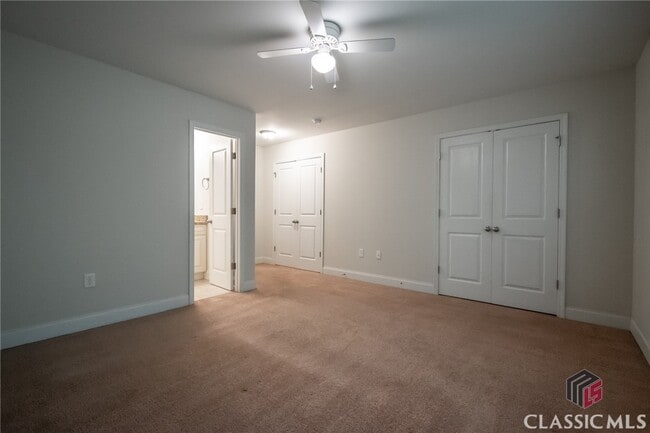 Building Photo - 1181 Binghampton Cir