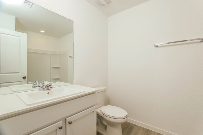 Building Photo - 3322 Rodgers Hl