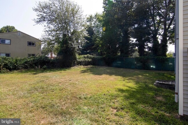 Building Photo - 106 Haines Ave
