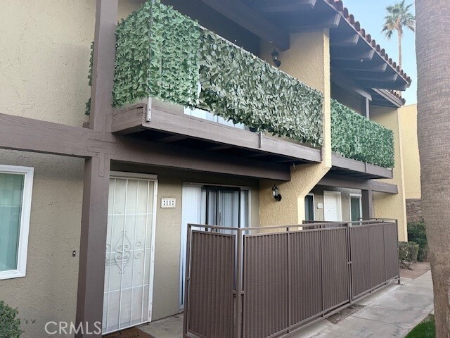Building Photo - 51080 Eisenhower Dr