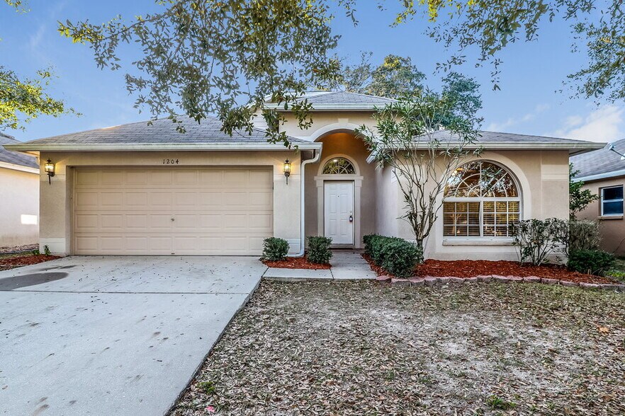 Primary Photo - 1204 Pongo Ln
