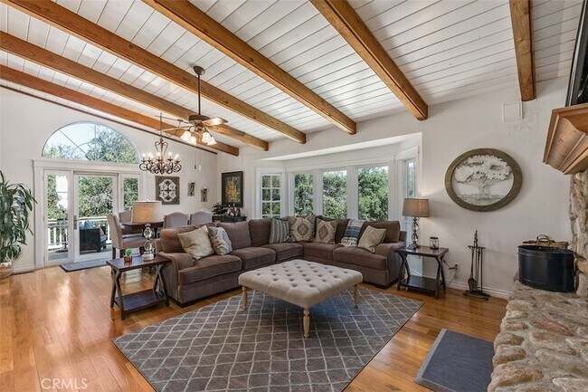 Building Photo - 35455 El Niguel Rd