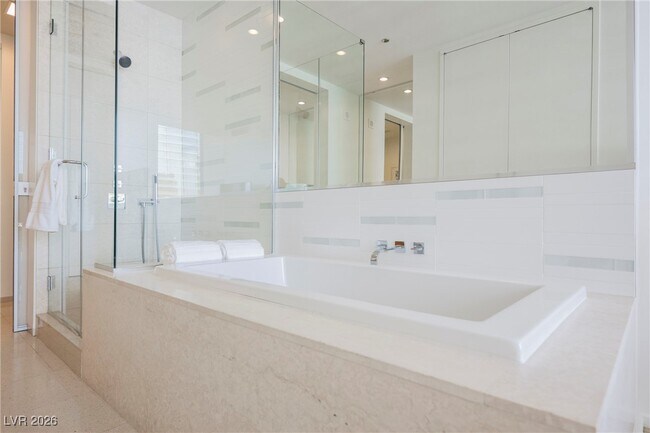 Building Photo - 3726 S Las Vegas Blvd