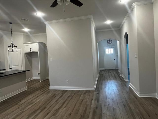 Building Photo - 903 Hardaway Ln