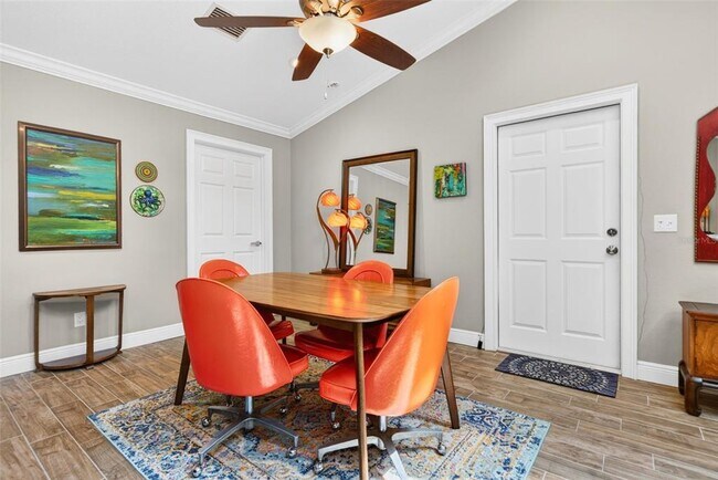 Building Photo - 4420 Porpoise Dr SE