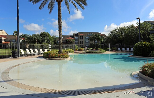 Building Photo - Tortuga Bay at Waterford Lakes