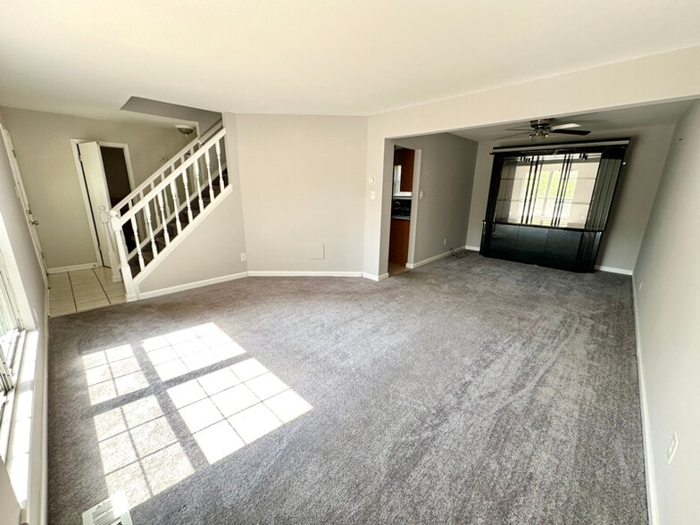 Building Photo - 78 Cedarbrook Ln