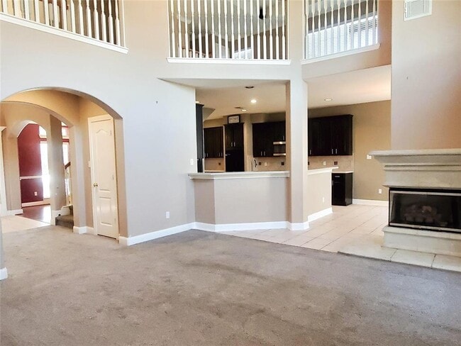 Building Photo - 17406 Autumn Oak Way