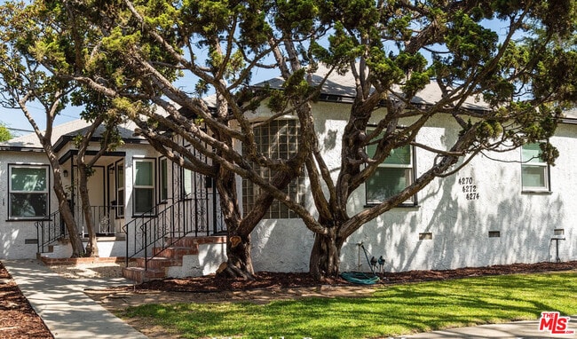 Building Photo - 4274 Elenda St