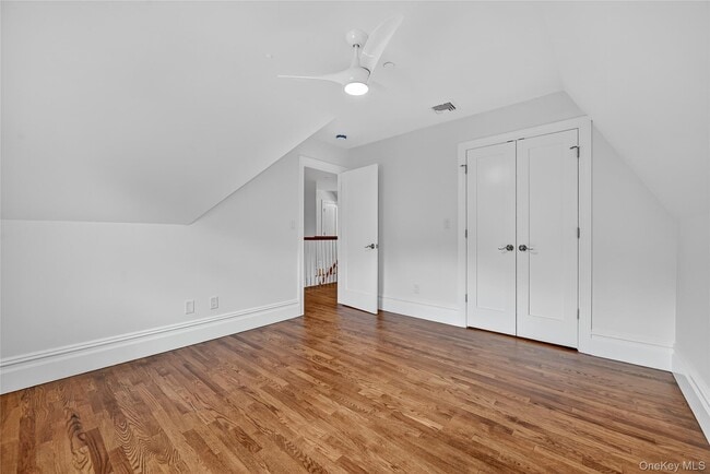 Building Photo - 165 Piermont Ave