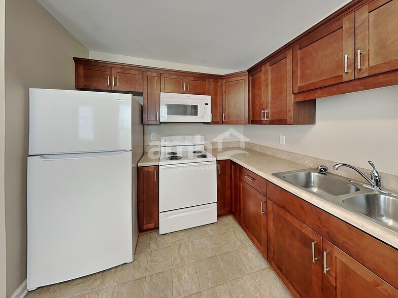 Building Photo - 79 Wolf Creek Ln