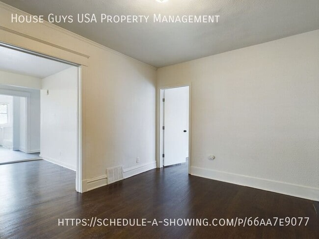 Building Photo - 3939 Troost Ave